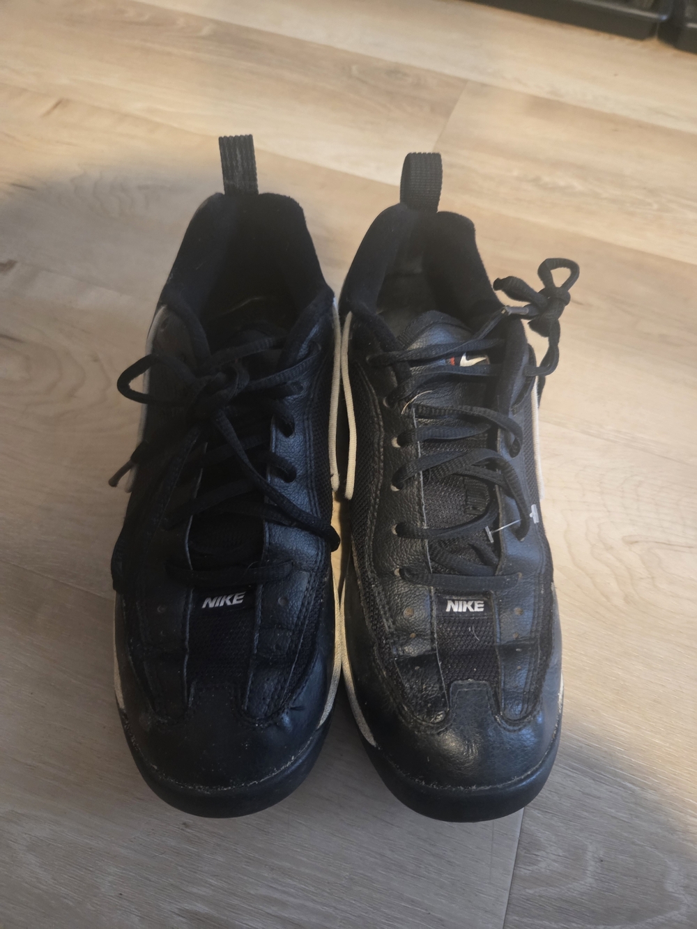 Kids FootBall Cleats Size 5.5Y